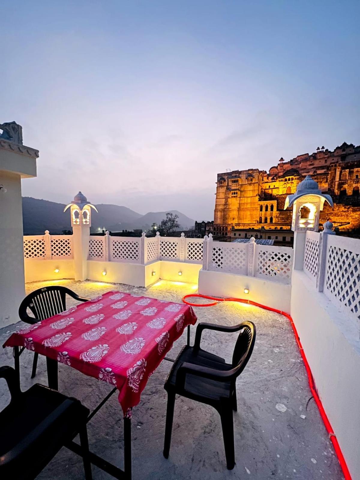 The Palace View Homestay & Restaurant Būndi Extérieur photo